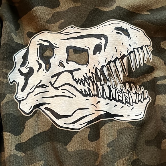 Boys Old Navy Camouflage Dino Hoodie Size (M) 8 - Picture 2 of 3